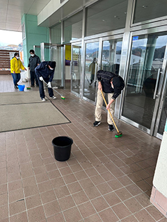 マウントエースの清掃